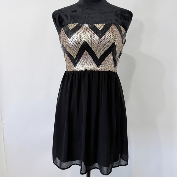 My Michelle Dresses & Skirts - My Michelle Strapless Cocktail Dress Size 3 Back Cut Out Chevron Sequin Party
